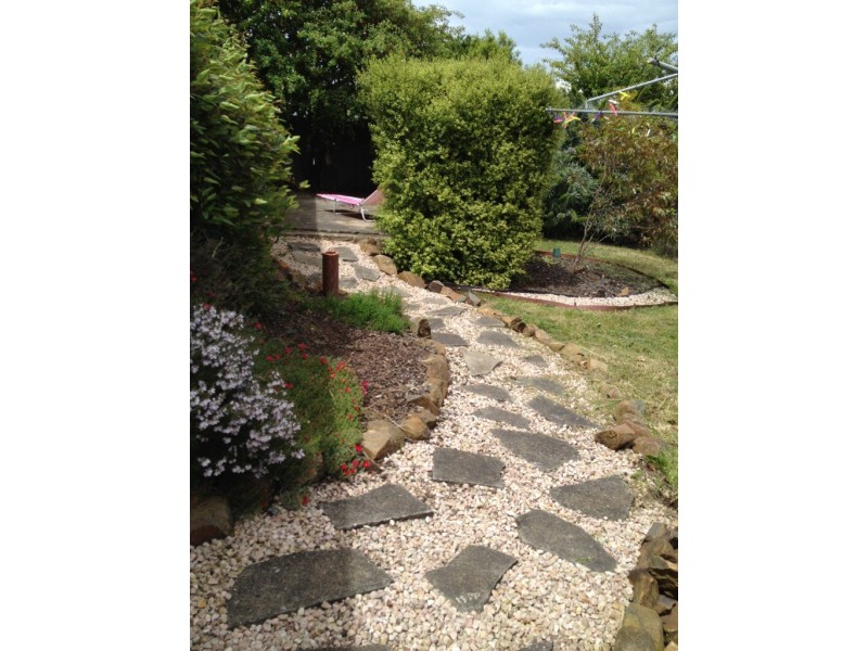 10 Cromwell Street, Ravenswood TAS 7250