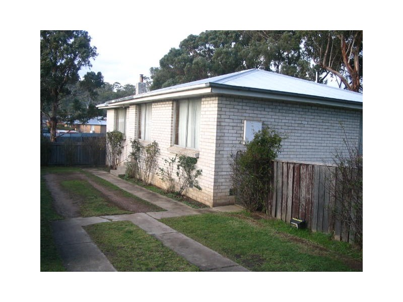 42 Warring Street, Ravenswood TAS 7250