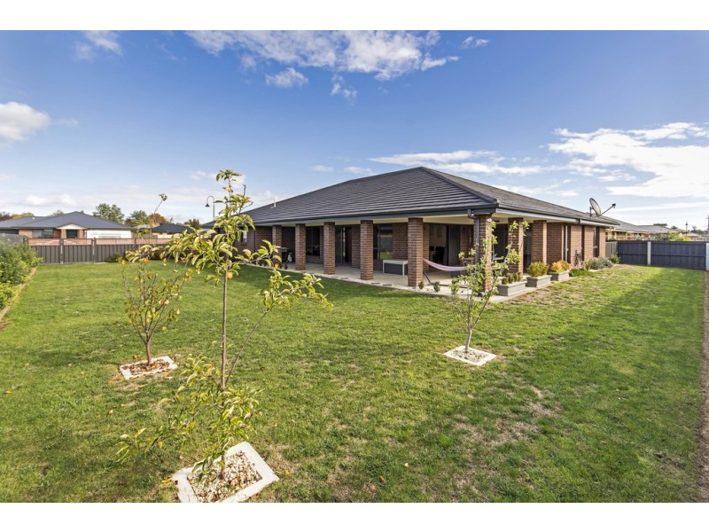 4 Lach Dar Court, Longford TAS 7301