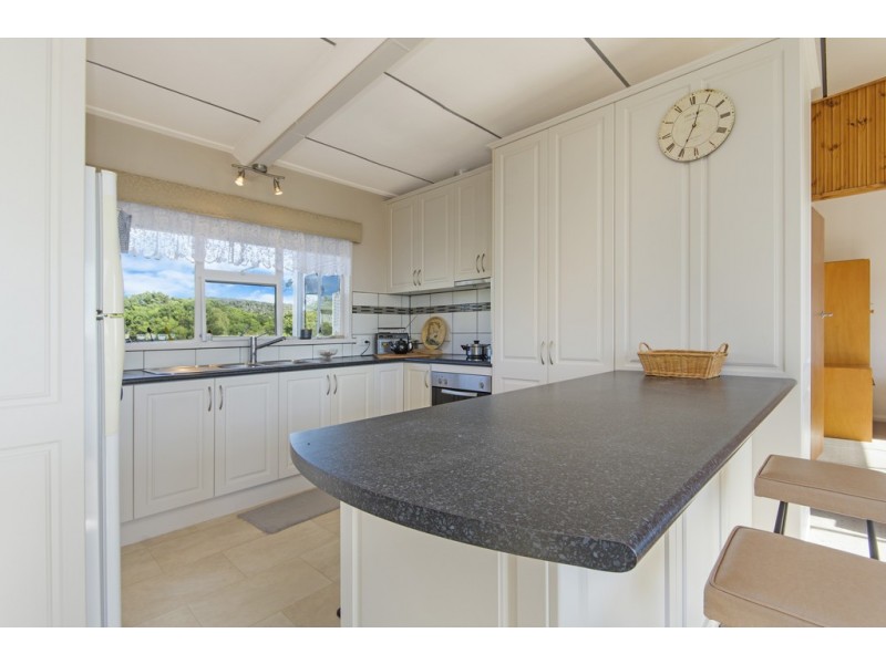 8 Davis Street, Beechford TAS 7252
