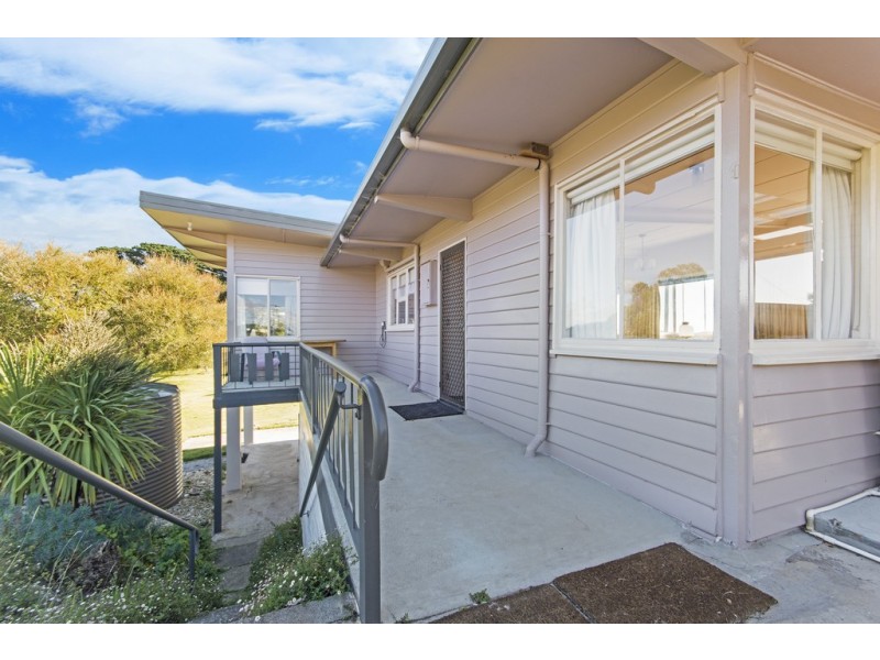 8 Davis Street, Beechford TAS 7252