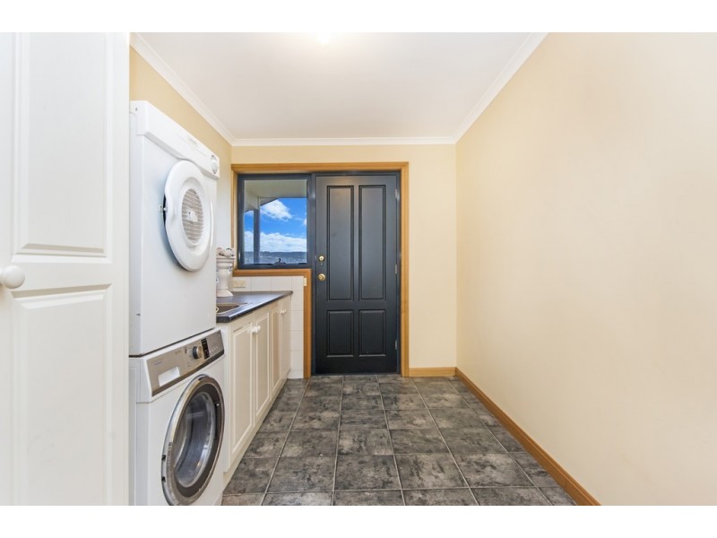 55 Mount Stuart Drive, Newnham TAS 7248