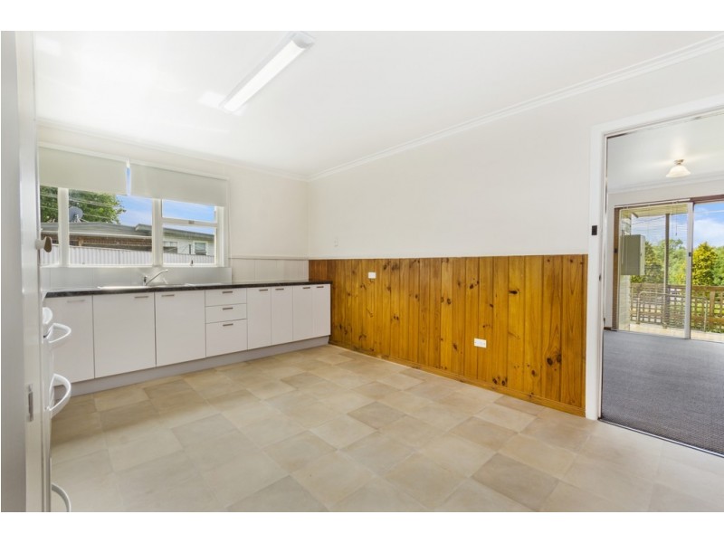 51 West Parade, Deloraine TAS 7304