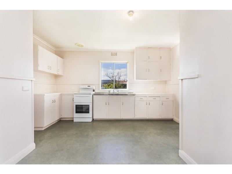 9 Hogarth Street, Waverley TAS 7250