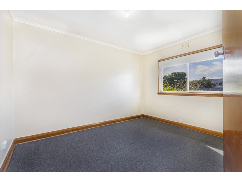 9 Hogarth Street, Waverley TAS 7250