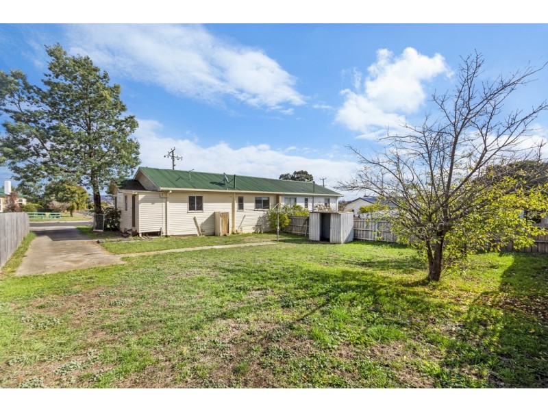 9 Hogarth Street, Waverley TAS 7250