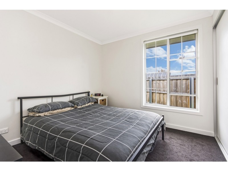 2/50 Burghley Street, Longford TAS 7301