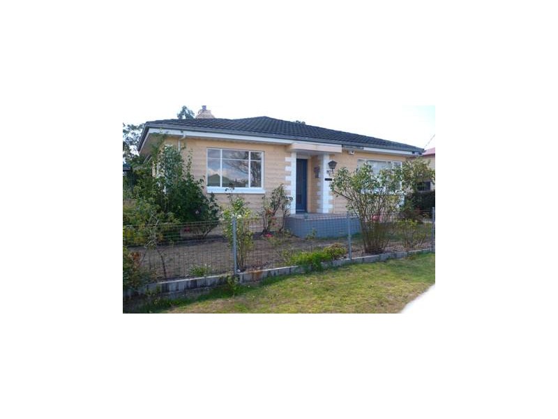 1 Kearle Street, Gravelly Beach TAS 7276