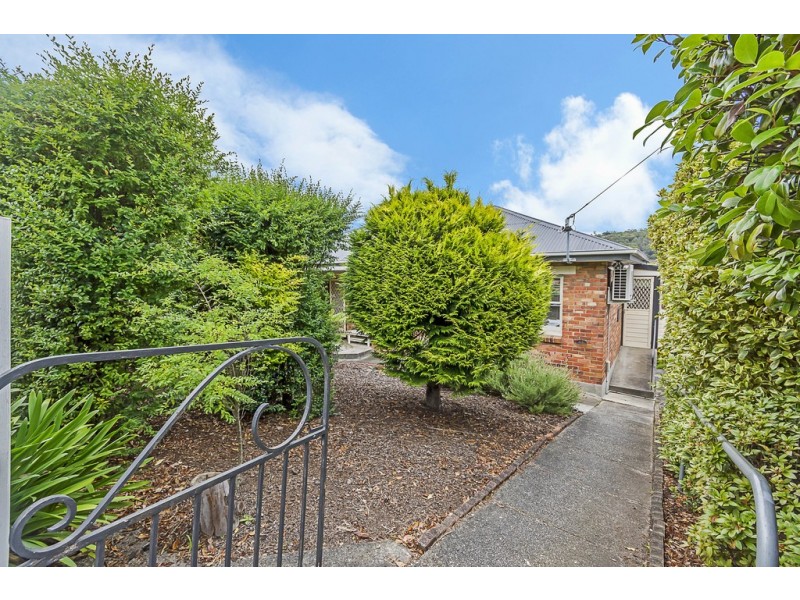 20 Meredith Crescent, South Launceston TAS 7249