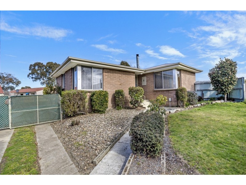 3 Currie Place, Ravenswood TAS 7250
