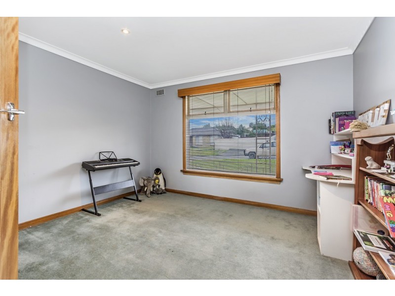 2 Cedar Street, Newnham TAS 7248