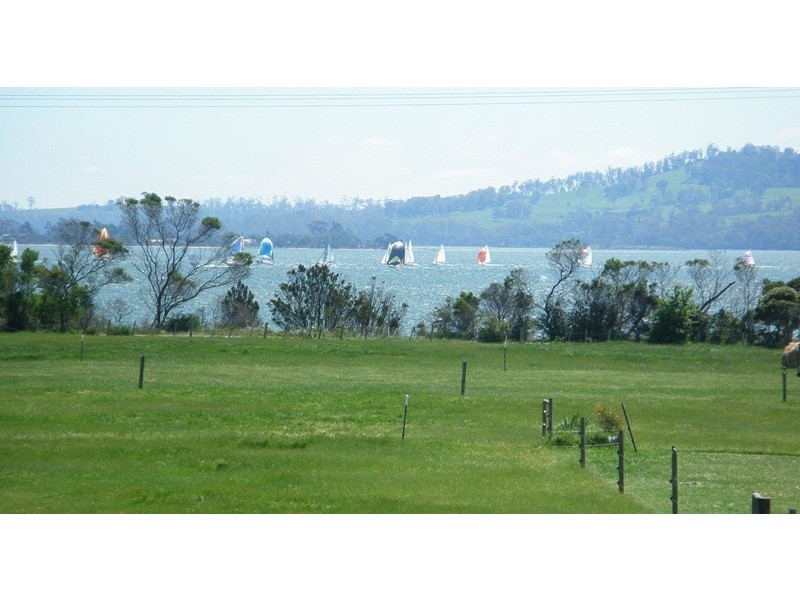 948 Windermere Road, Swan Bay TAS 7252