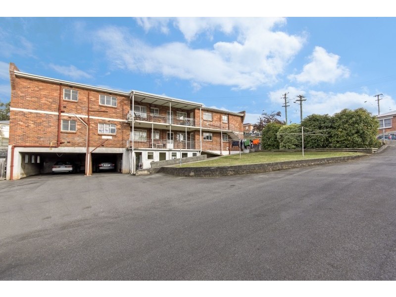 4/117 Penquite Road, Newstead TAS 7250