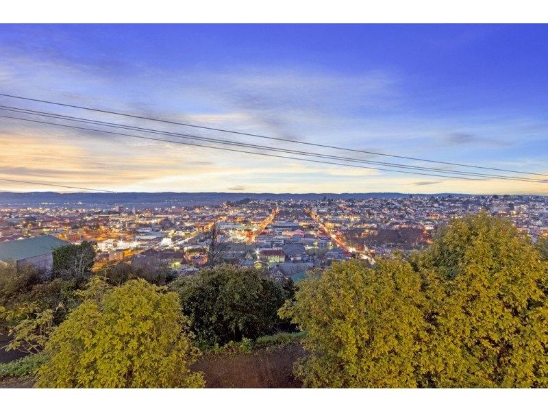 16 Stone Street, West Launceston TAS 7250