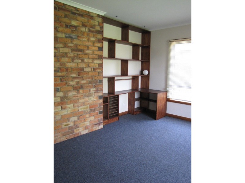 2 Carr Street, Kings Meadows TAS 7249