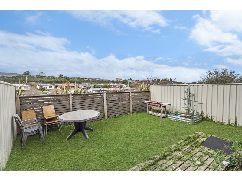 10/6a Ravenswood Road, Ravenswood TAS 7250