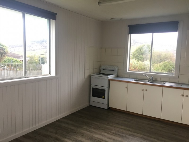 8 Bunbury Street, Waverley TAS 7250