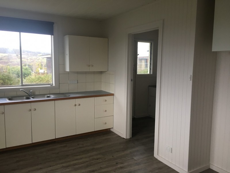 8 Bunbury Street, Waverley TAS 7250