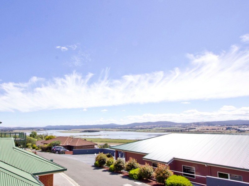 14 Winifred Circle, Riverside TAS 7250