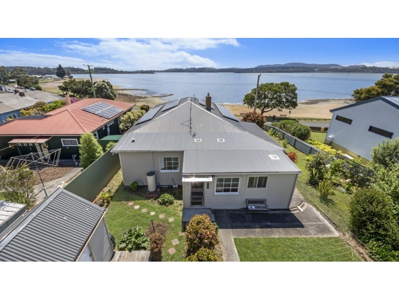215 Flinders Street, Beauty Point TAS 7270