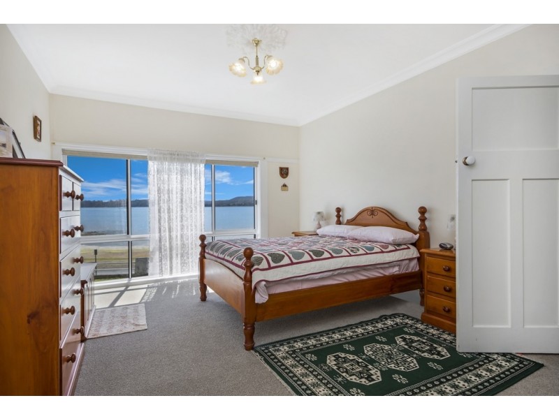 215 Flinders Street, Beauty Point TAS 7270