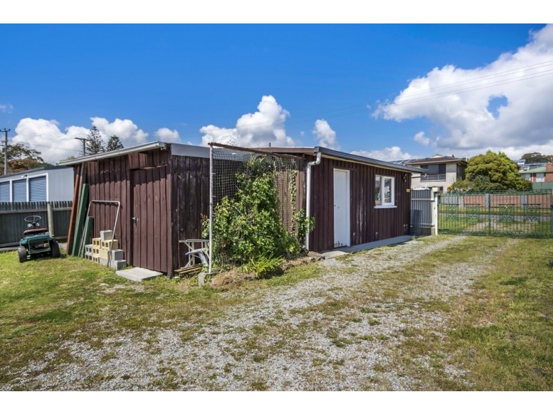 215 Flinders Street, Beauty Point TAS 7270