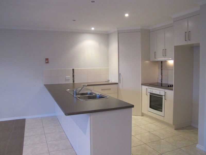 2/8a Queen Street, Invermay TAS 7248