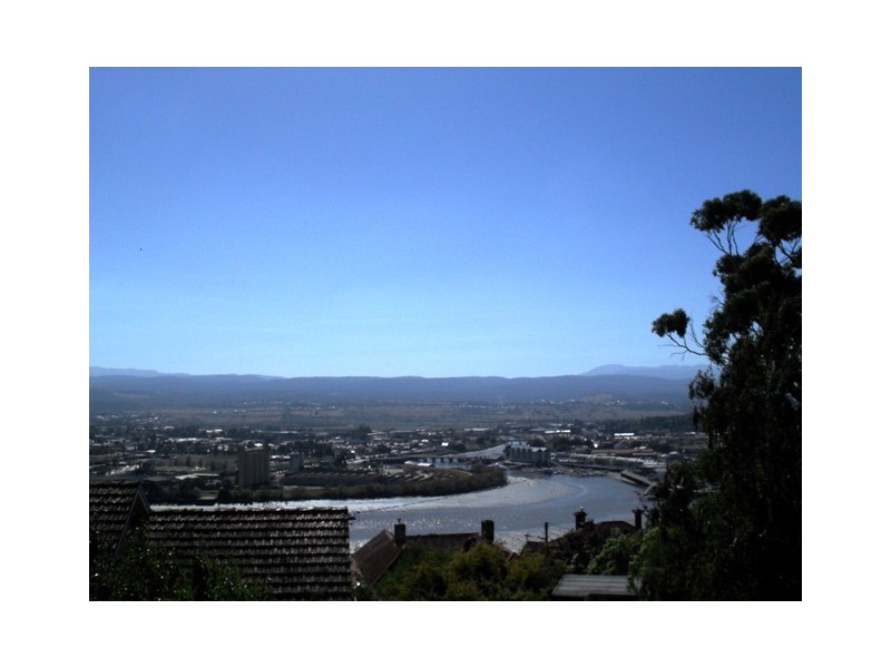 38 Bain Terrace, Trevallyn TAS 7250