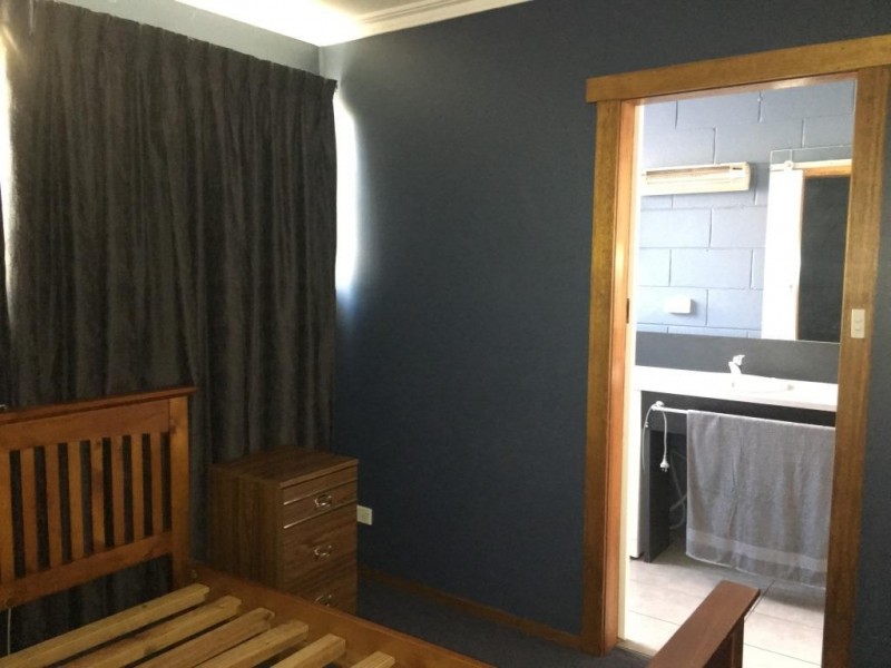 3/3 Walkers Avenue, Newnham TAS 7248