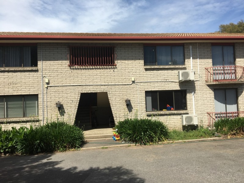 8/4 Alanvale Road, Newnham TAS 7248