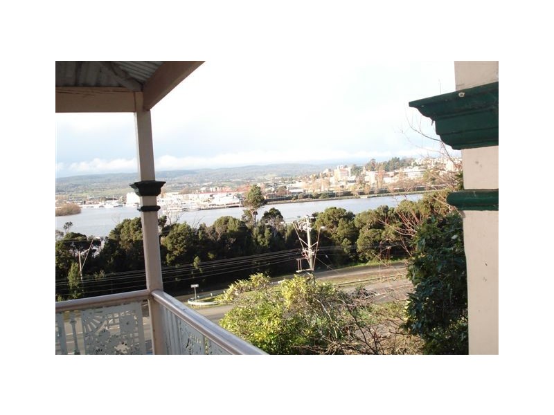 19 West Tamar Rd, Trevallyn TAS 7250