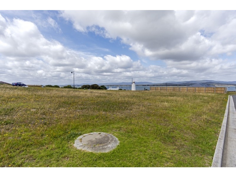 9 Leads Avenue, Low Head TAS 7253