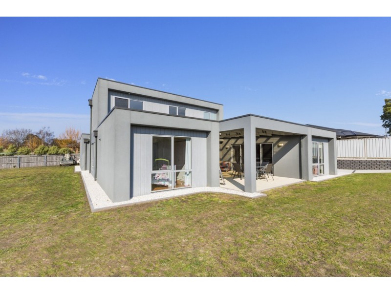11 Talisker Street, Perth TAS 7300