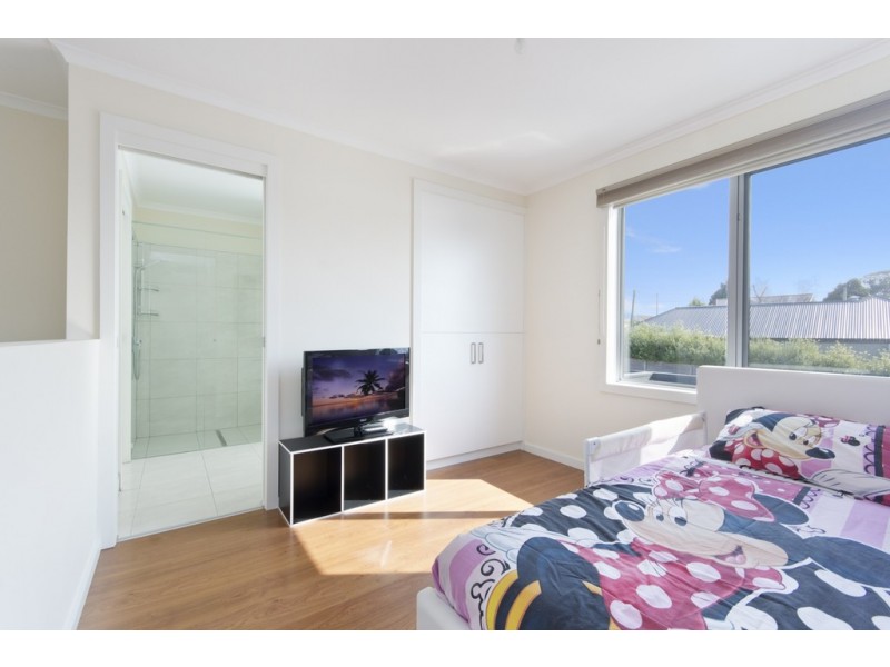11 Talisker Street, Perth TAS 7300