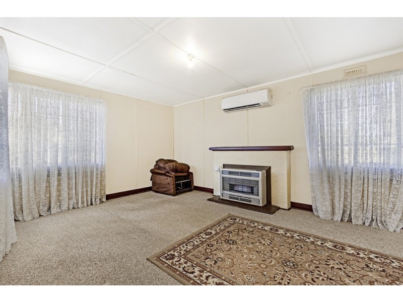 8 Mawson Place, Mayfield TAS 7248
