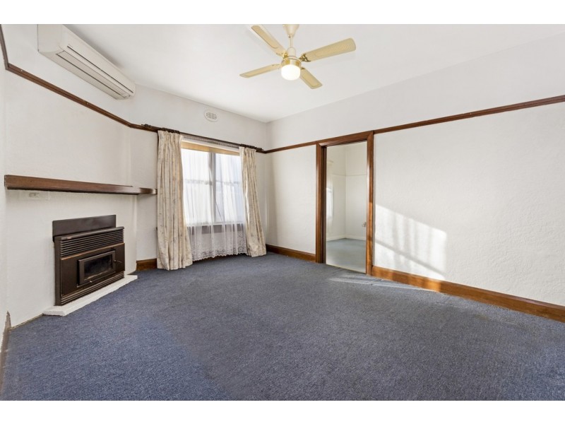 19 Joffre Street, Mowbray TAS 7248