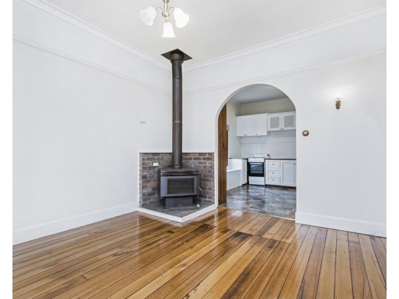 16 Moore Street, Invermay TAS 7248