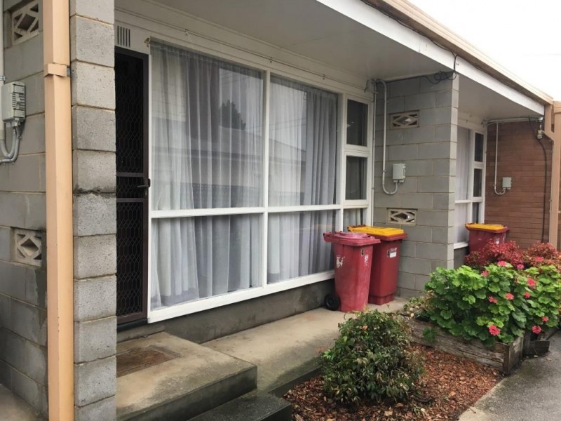 4/3 Walkers Avenue, Newnham TAS 7248