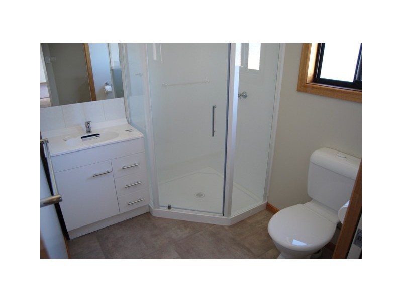 6/161-163  Weld Street, Beaconsfield TAS 7270