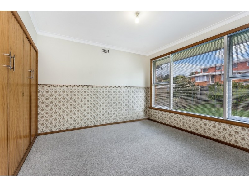 1 Maroney Street, Kings Meadows TAS 7249