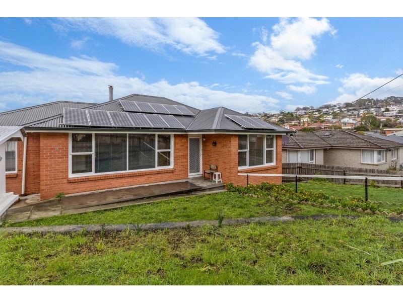 1 Maroney Street, Kings Meadows TAS 7249