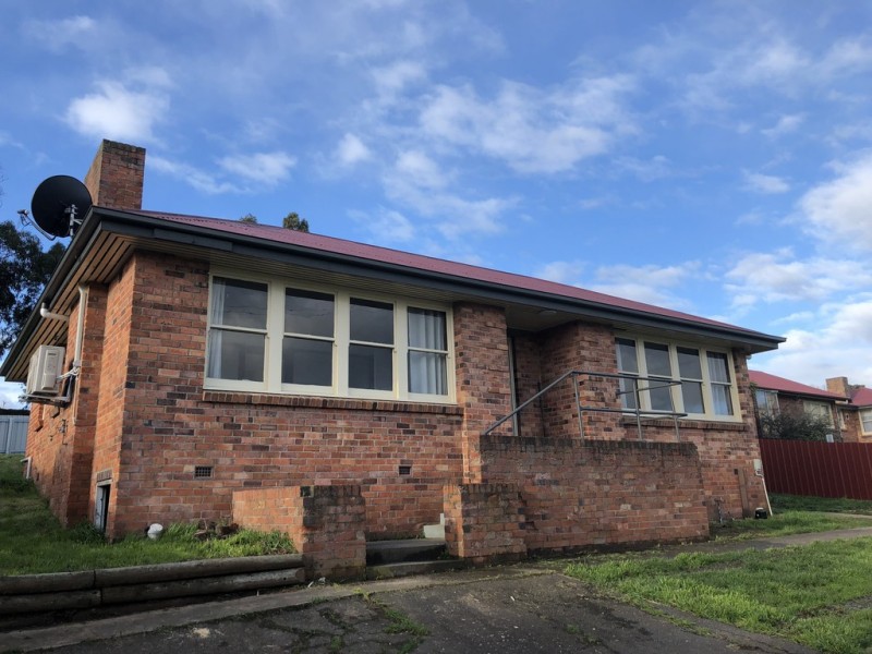 4/23 Killafaddy Road, St Leonards TAS 7250