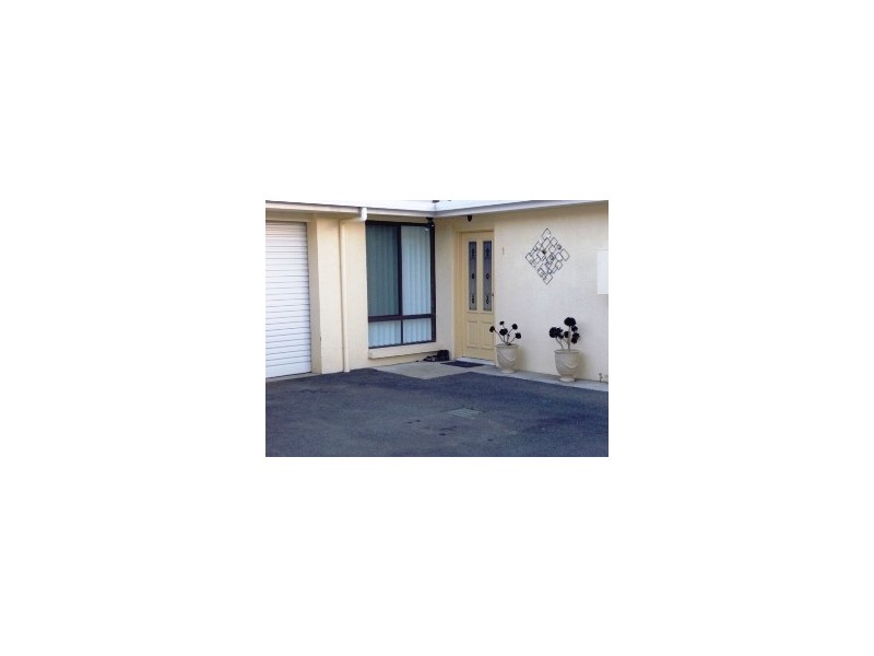 1/19 Glover Avenue, Blackstone Heights TAS 7250