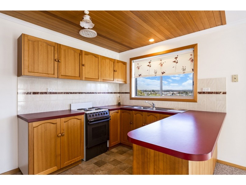 1/33 Harris Street, Summerhill TAS 7250