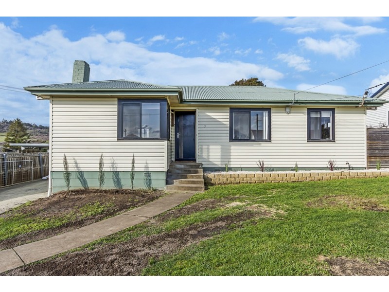 3 Hogarth Street, Waverley TAS 7250