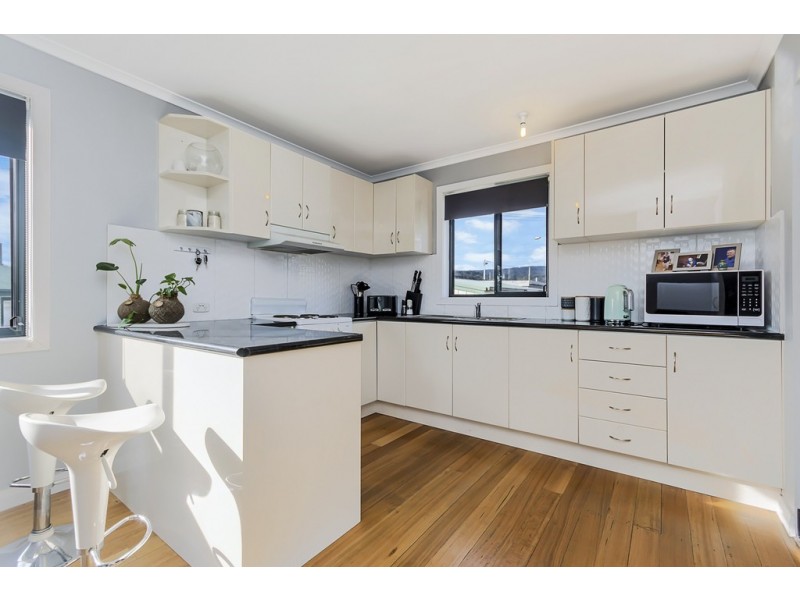 3 Hogarth Street, Waverley TAS 7250