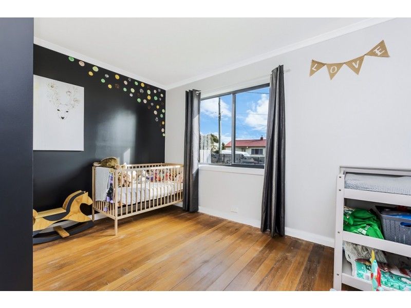 3 Hogarth Street, Waverley TAS 7250
