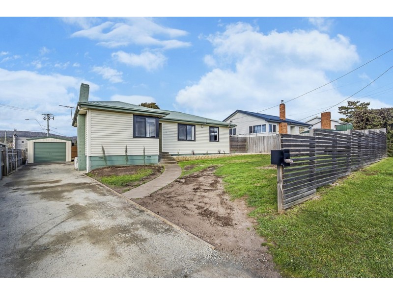 3 Hogarth Street, Waverley TAS 7250