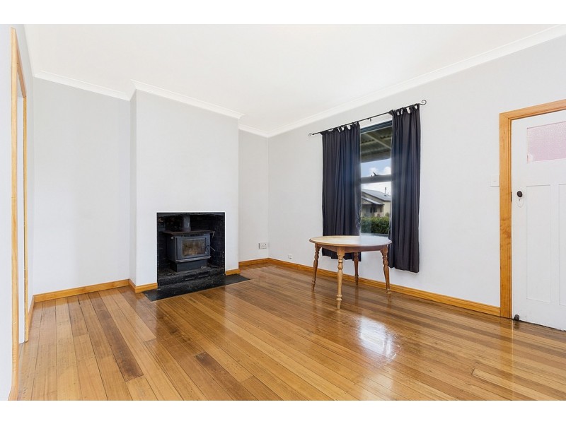 11 Church Street, Cressy TAS 7302