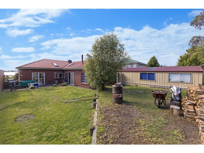 8 South Street, George Town TAS 7253